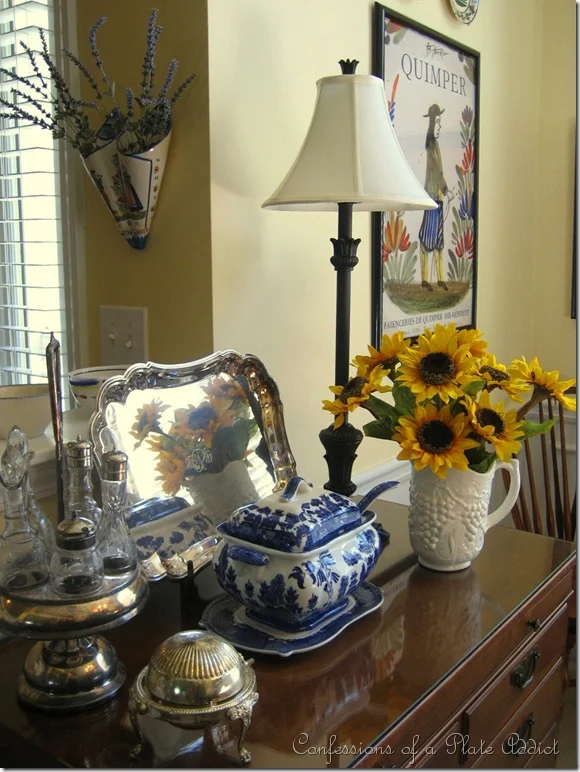 CONFESSIONS OF A PLATE ADDICT: Lamp-a-Palooza!...and...A Decor Question